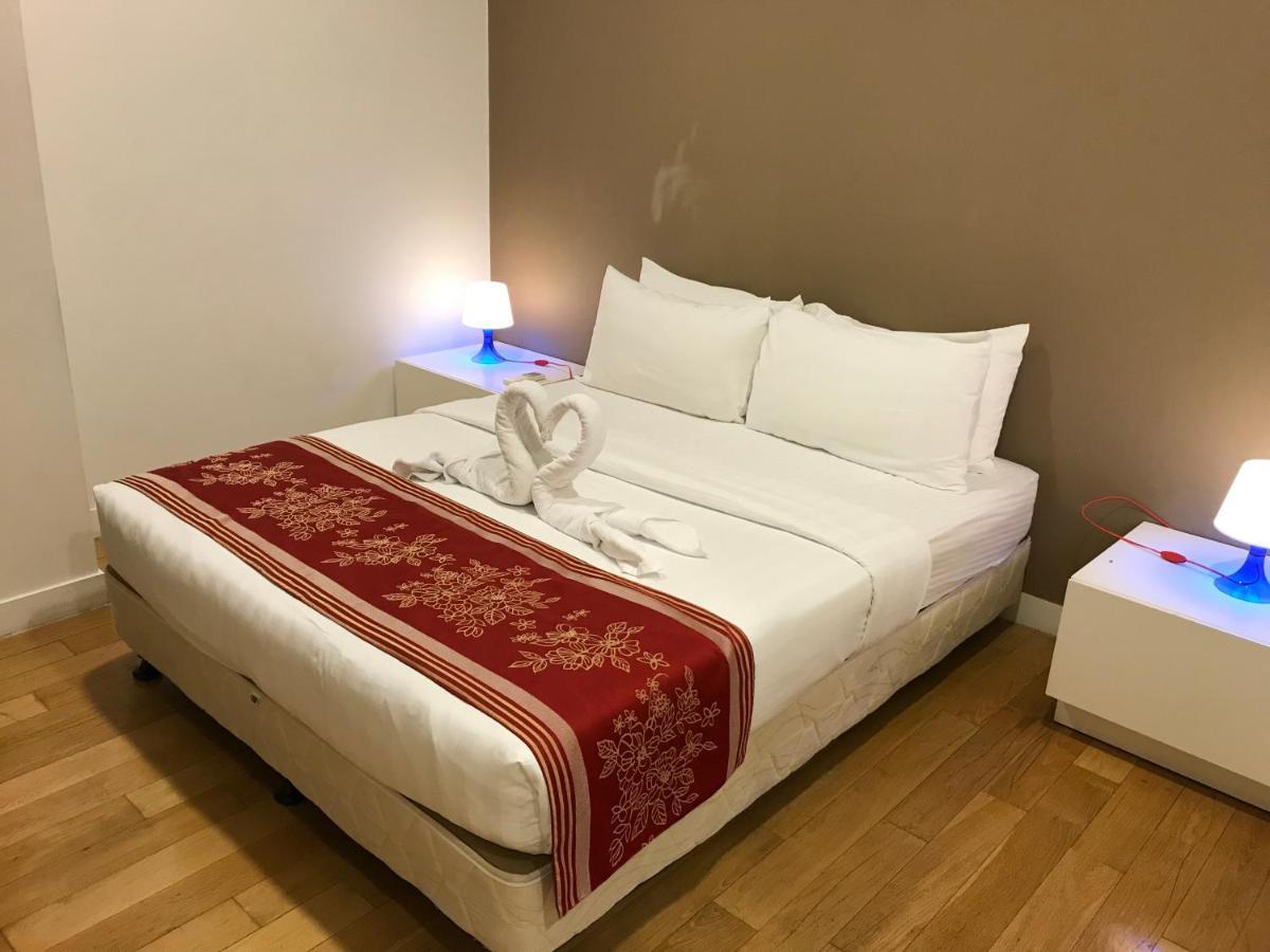 The Platinum Klcc By Cozy White Apartment Kuala Lumpur Bagian luar foto