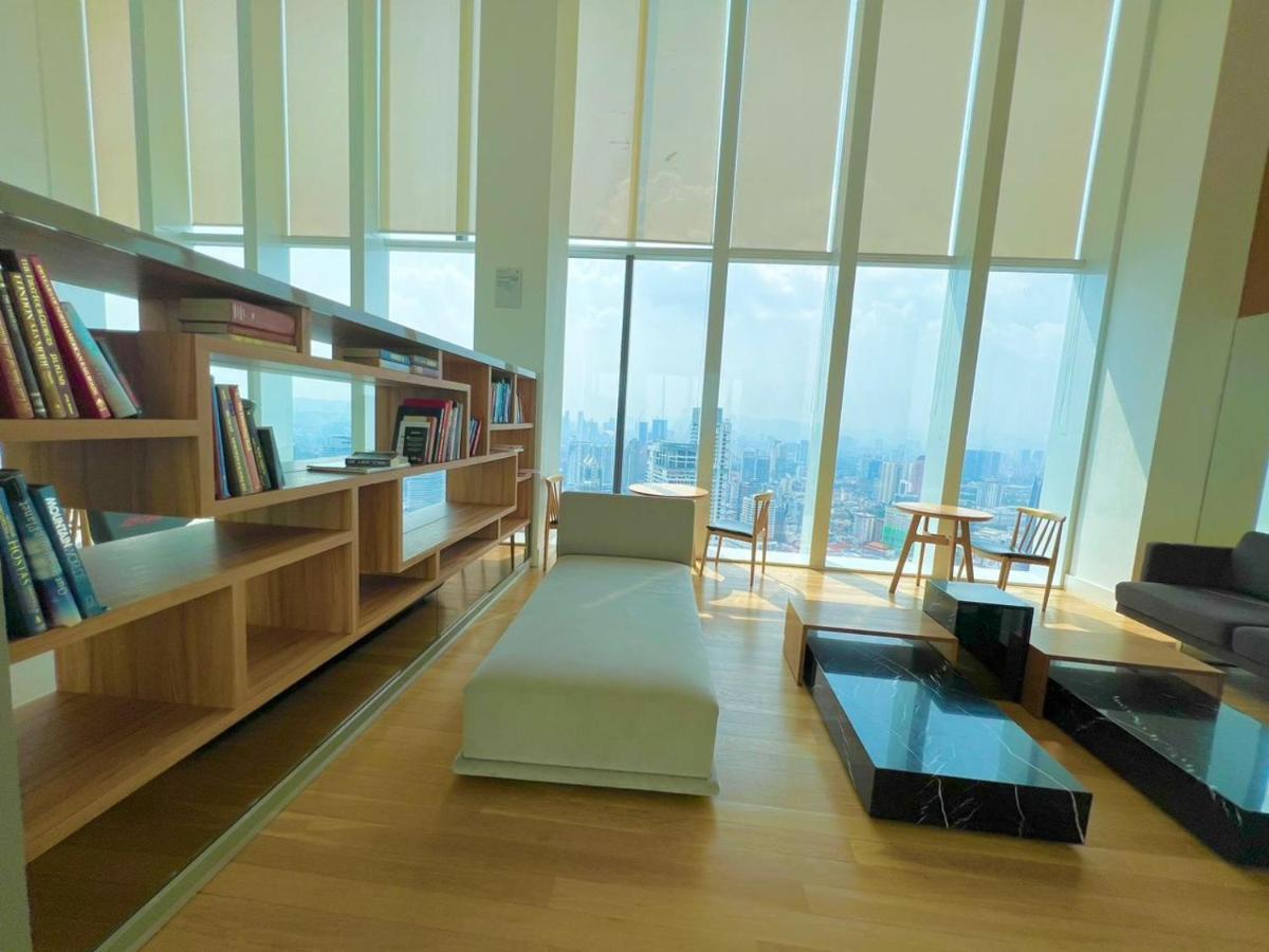 The Platinum Klcc By Cozy White Apartment Kuala Lumpur Bagian luar foto