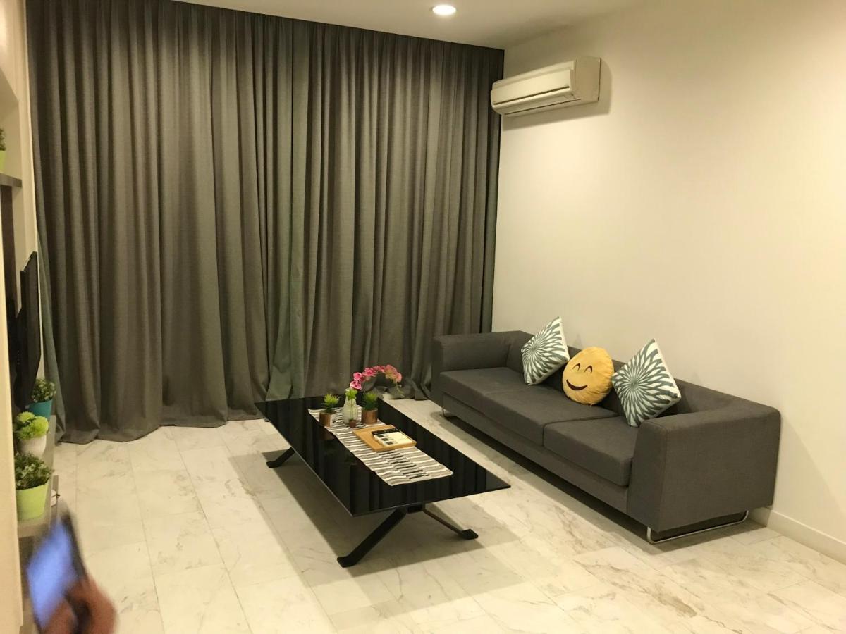 The Platinum Klcc By Cozy White Apartment Kuala Lumpur Bagian luar foto