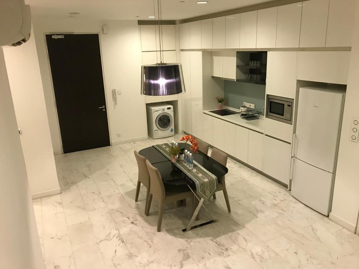 The Platinum Klcc By Cozy White Apartment Kuala Lumpur Bagian luar foto