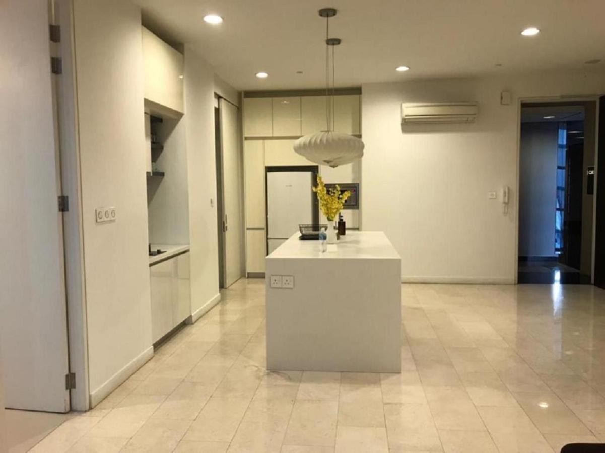 The Platinum Klcc By Cozy White Apartment Kuala Lumpur Bagian luar foto